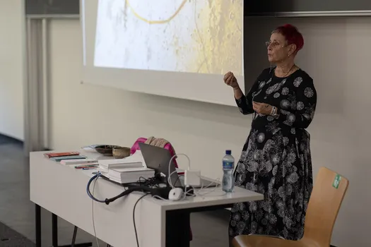 Copyright : William Studio